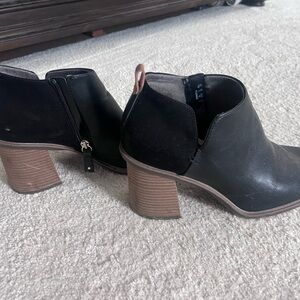 Dr. Scholl's Black Ankle Boots with Tan Heel